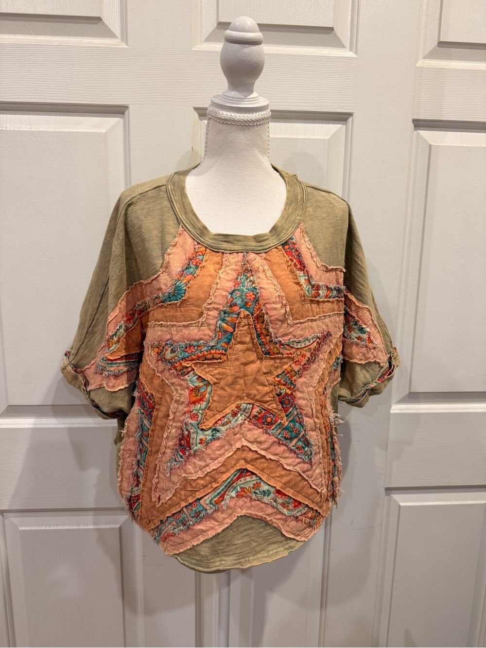 Oli & Hali Boho Oversized Patchwork Star Top Small - Picture 2 of 8